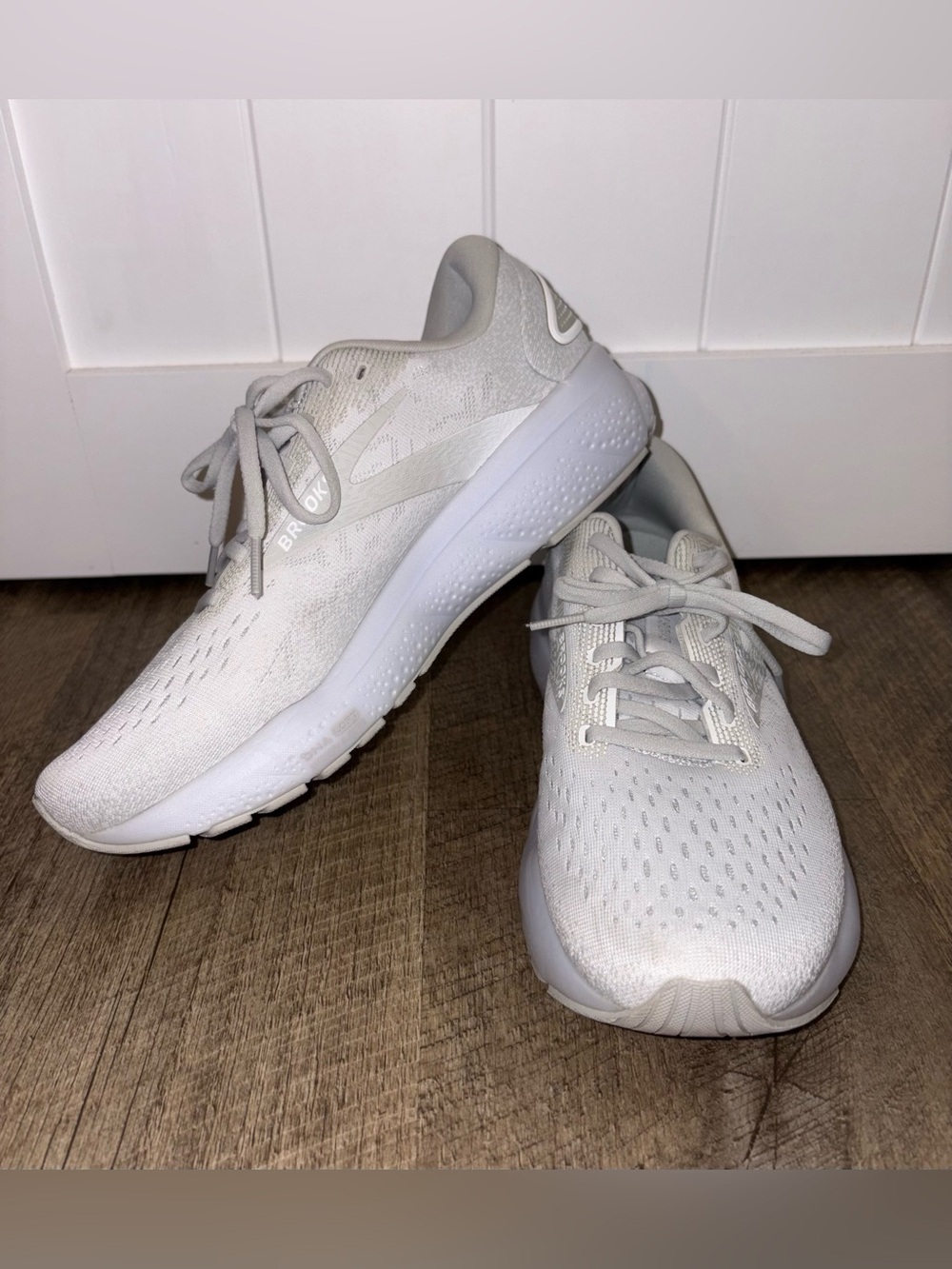 Brooks Ghost 16
